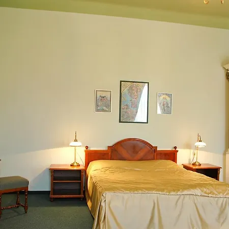 Hotel Zamek 3*