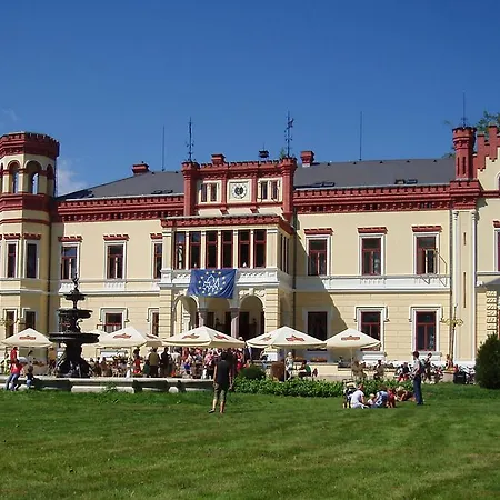 Zamek Hotel 3*